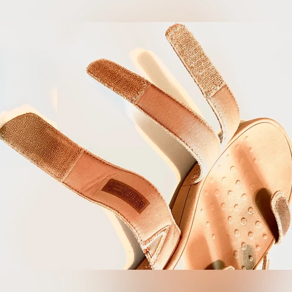 Vionic Tan Rhinestone Sandals Adjustable Straps, Slides, orthotics, size 12 - Picture 6 of 10